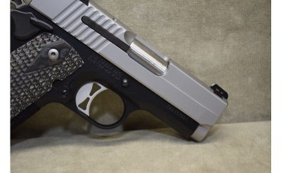 SIG SAUER~1911~.45 auto - Image 4 of 9