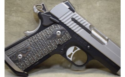 SIG SAUER~1911~.45 auto - Image 3 of 9