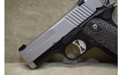 SIG SAUER~1911~.45 auto - Image 8 of 9