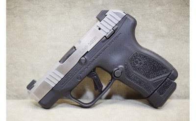 Ruger~LCP~.380 auto - Image 4 of 7