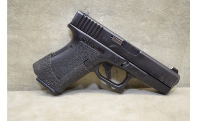 Glock~19 Gen 1~9mm Luger - Image 2 of 9