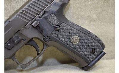 SIG SAUER~P226 Legion~.40 S&W - Image 9 of 9