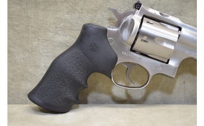 Ruger~Super Redhawk~.44 magnum - Image 2 of 11