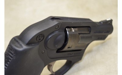 Ruger~LCR~.38 SPL +P - Image 5 of 9