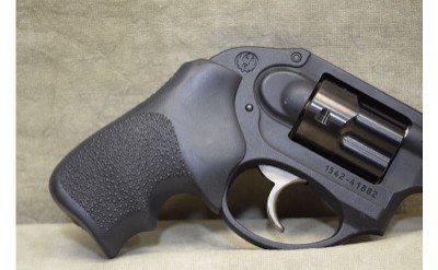 Ruger~LCR~.38 SPL +P - Image 3 of 9