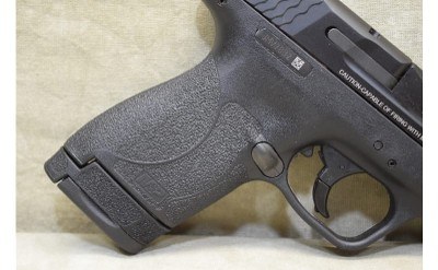Smith & Wesson~M&P 9 Shield~9mm Luger - Image 3 of 9