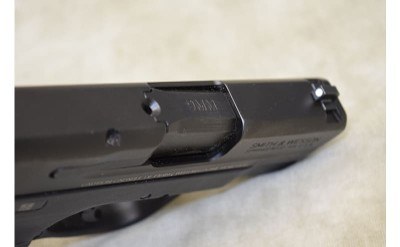 Smith & Wesson~M&P 9 Shield~9mm Luger - Image 6 of 9