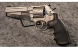 Smith & Wesson ~ Pro Series 686-6 ~ .357 Mag. - 2 of 3