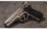 Smith & Wesson ~ 5906 ~ 9x19 - 2 of 2