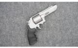 Smith & Wesson ~ 629-6 ~ .44 Magnum - 1 of 4
