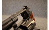 Smith & Wesson ~ 57 ~ .41 Remington Magnum - 4 of 6