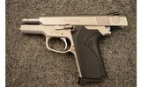 Smith & Wesson ~ 3953 ~ 9mm Luger - 4 of 4