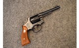 Smith & Wesson ~ 10-5 ~ .38 Special - 1 of 6