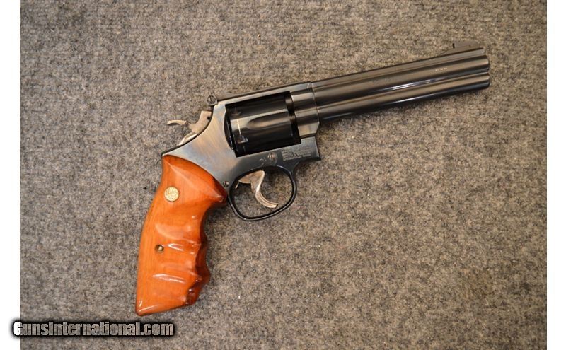 Smith & Wesson ~ 16-4 ~ .32 H&R Magnum