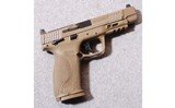 Smith & Wesson ~ M&P9 2.0 ~ 9MM - 1 of 2