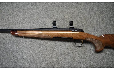 BROWNING ~ X-BOLT MEDALLION ~ .270 WSM - Image 6 of 11