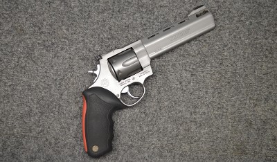 TAURUS ~ RAGING BULL ~ .44 MAGNUM - Image 1 of 3