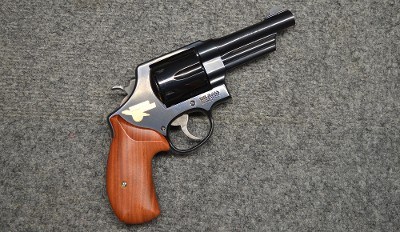 SMITH & WESSON ~ 21-4 ~ .44 S&W SPECIAL - Image 1 of 4