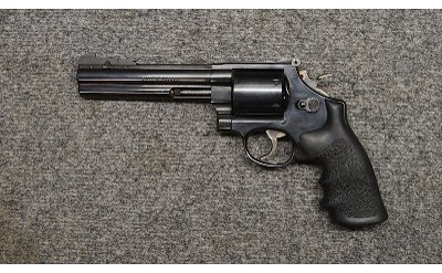 SMITH & WESSON ~ 29-3 ~ .44 MAGNUM - Image 3 of 3