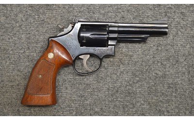 SMITH & WESSON ~ 19-3 ~ .357 MAGNUM - Image 2 of 7