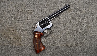 SMITH & WESSON ~ 17-3 ~ .22 LONG RIFLE - Image 1 of 3