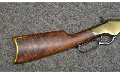 HENRY ~ H011 ~ .44-40 WINCHESTER - Image 2 of 9