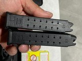 Glock 22, .40 S&W - 9 of 9