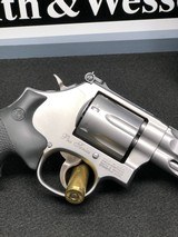 Smith & Wesson Pro Series 357 Magnum - 2 of 4