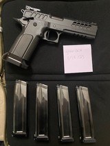 Atlas Titan 2011 in .40 S&W - 2 of 8