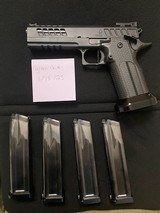 Atlas Titan 2011 in .40 S&W - 1 of 8