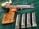 Hammerli Model 208 target .22 pistol - 2 of 10